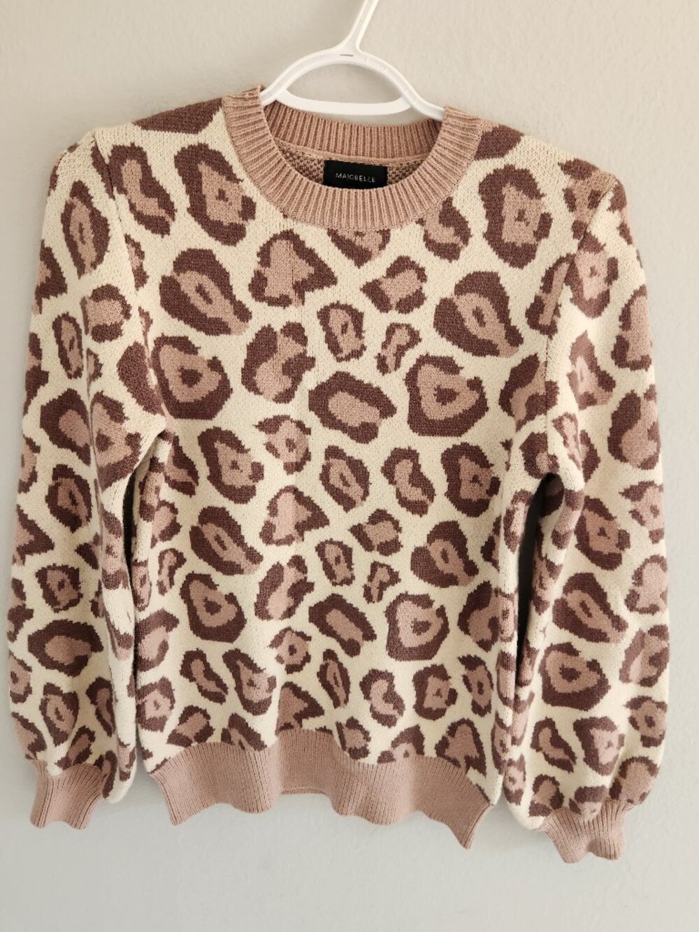 MAJORELLE HARPER Sweater- Bold, oversized Jacquard Leopard Print women's Size XS